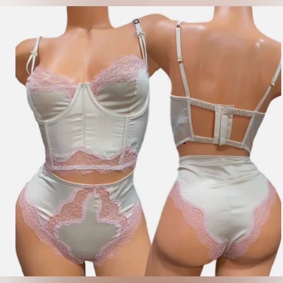 NWT Victoria’s Secret dream angels set. - Picture 2 of 10